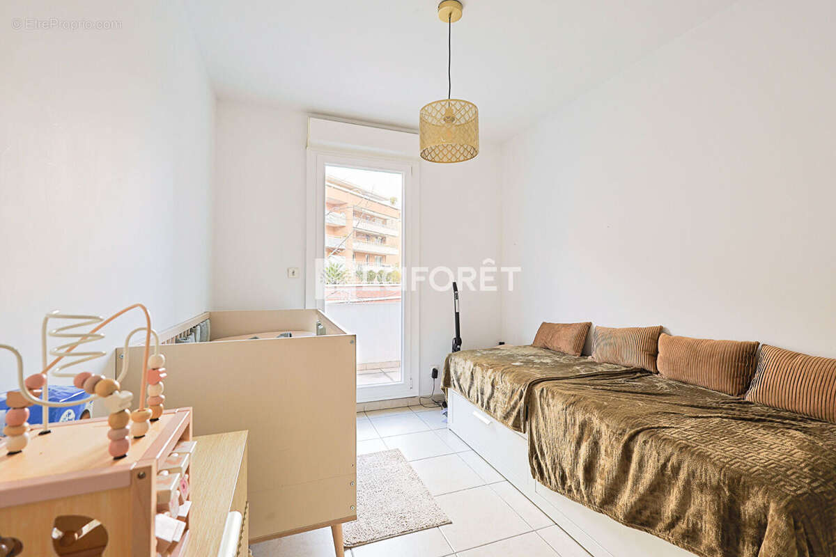 Appartement à MARSEILLE-10E