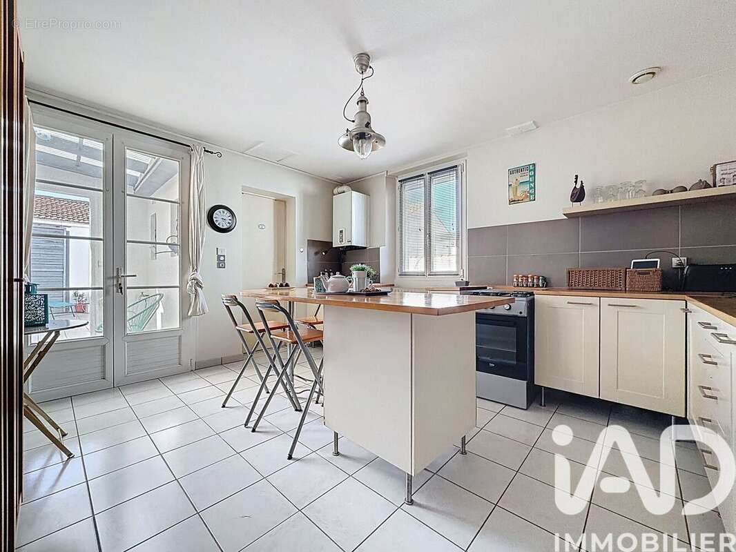 Photo 8 - Maison à LA ROCHELLE