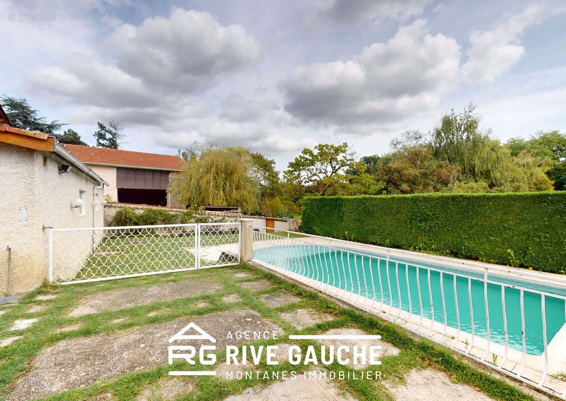 Maison à ROUSSILLON