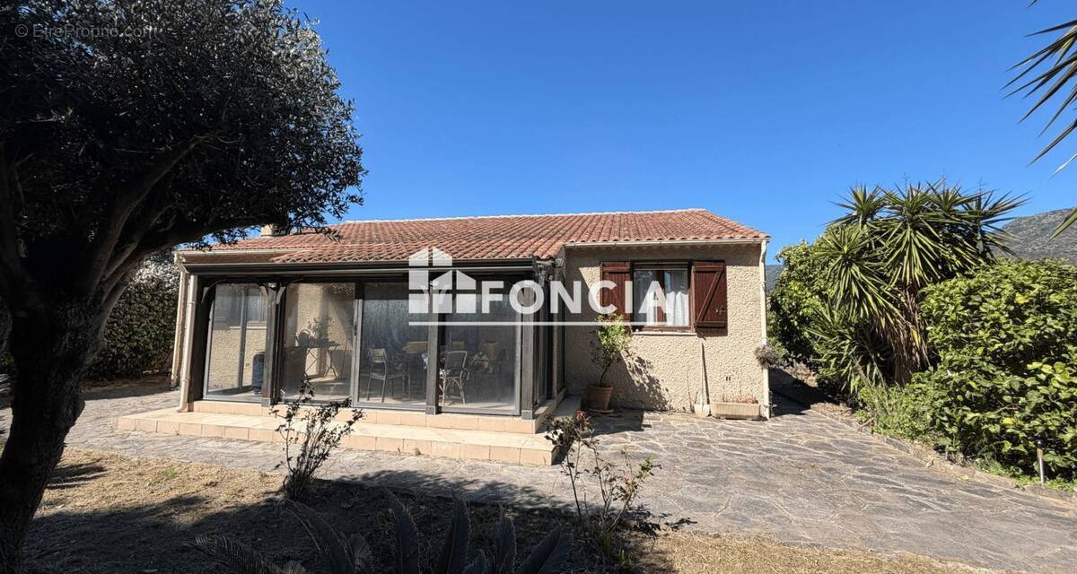 Maison à BORMES-LES-MIMOSAS