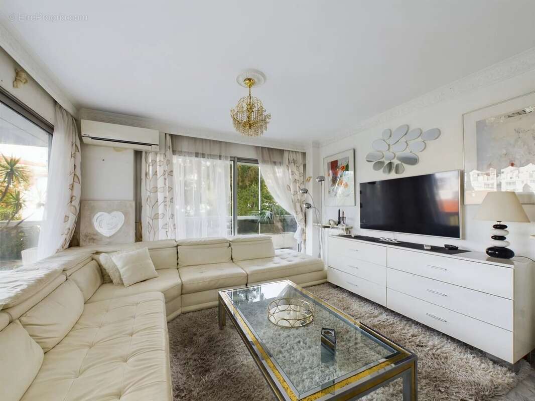 À vendre : appartement 3 pièces avec grande terrasse et piscine - photo 5