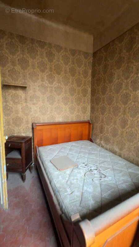 Appartement à MARSEILLE-2E