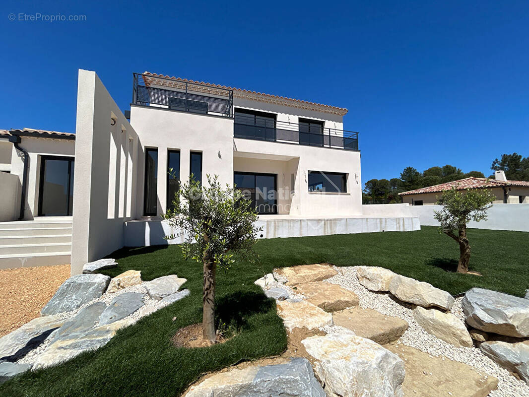 Maison à VAISON-LA-ROMAINE
