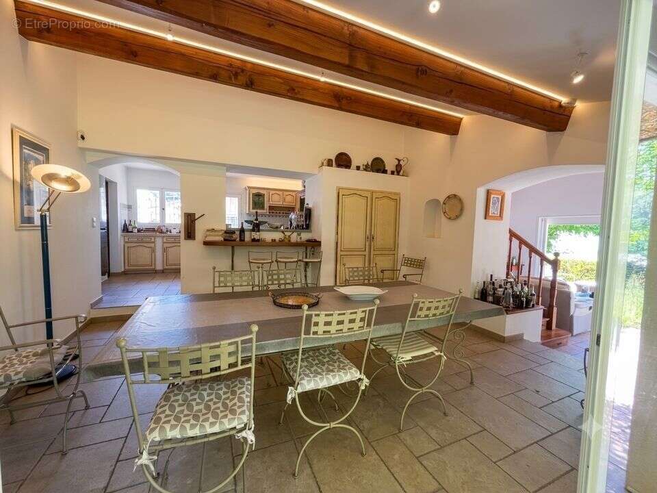 Villa de prestige au Beausset avec piscine, proche Bandol - photo 12