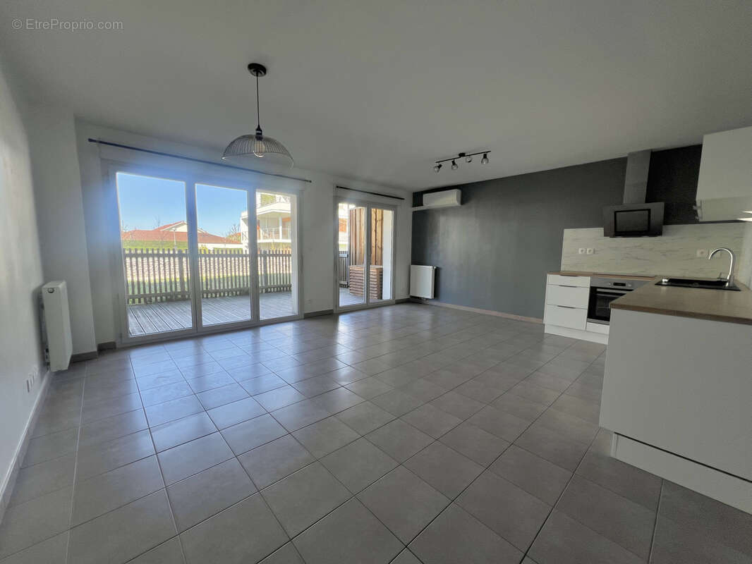 Appartement à MIONS