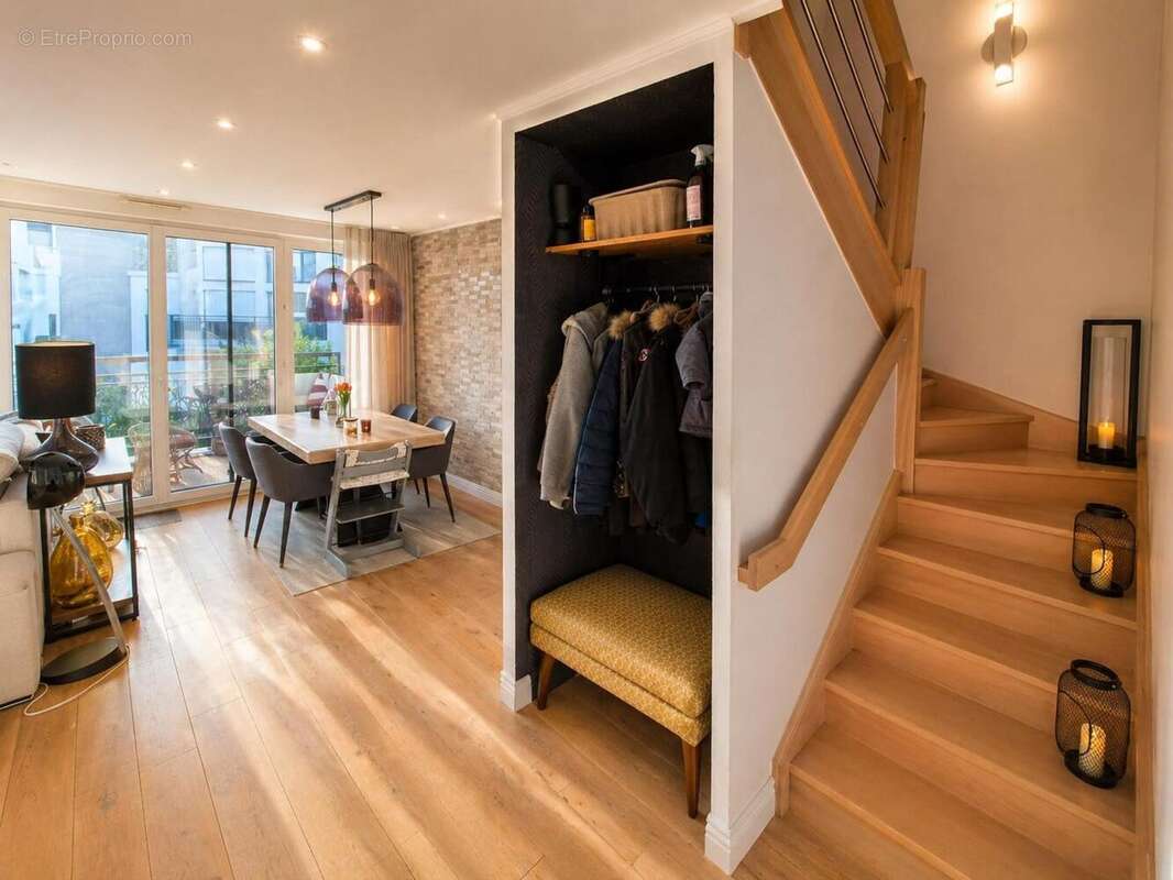 Photo 2 - Appartement à ELANCOURT