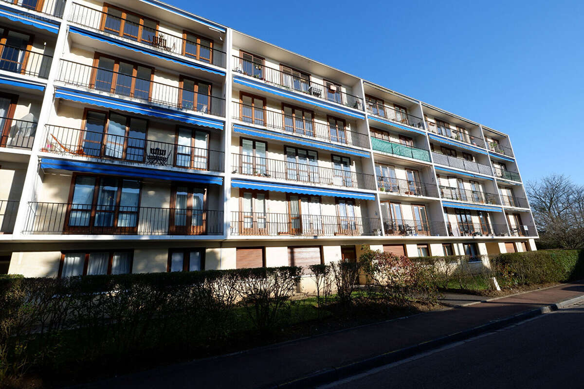Appartement à MAISONS-LAFFITTE
