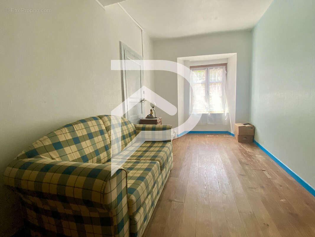 Maison à OLORON-SAINTE-MARIE