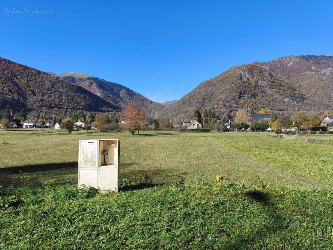 Terrain à MONTAUBAN-DE-LUCHON