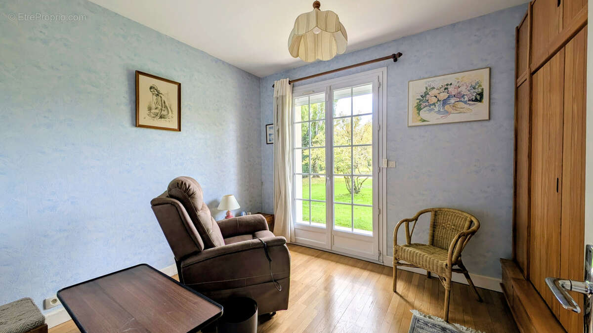 Maison à PRIAY