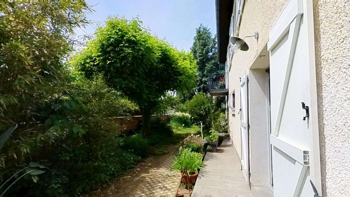 Maison à MARSSAC-SUR-TARN