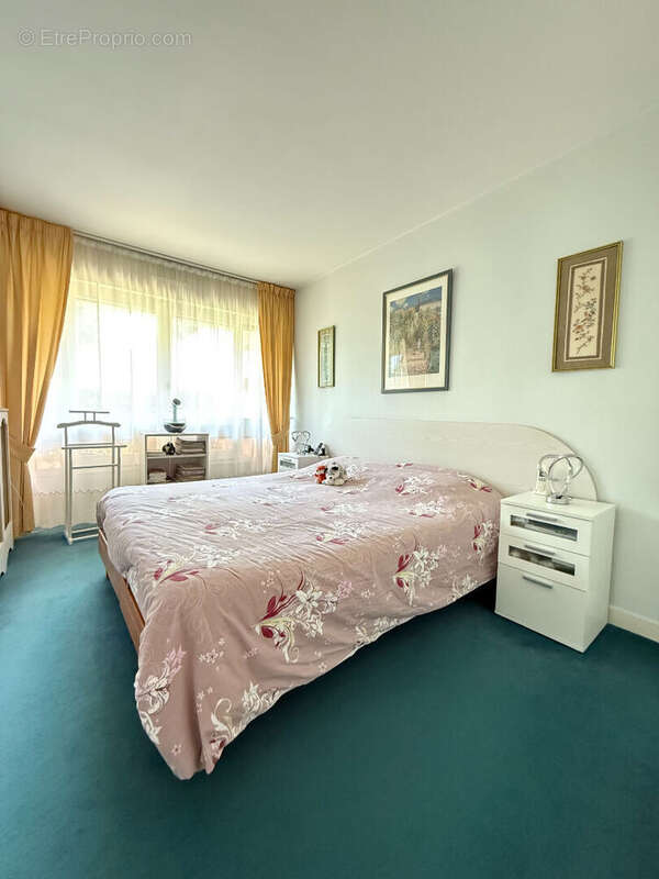 Appartement à VILLEJUIF