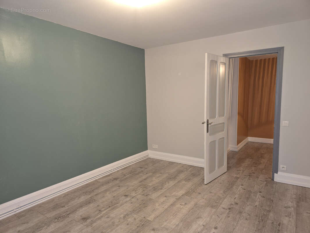 Appartement à ESSEY-LES-NANCY