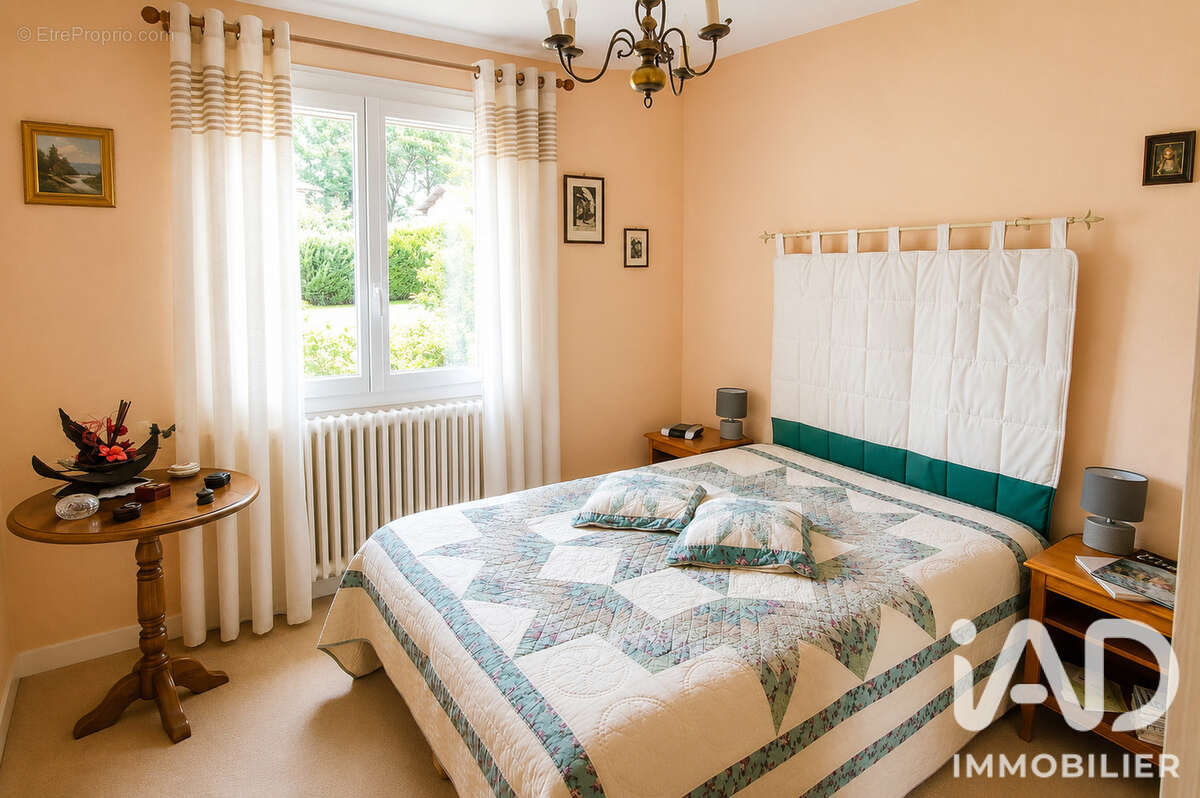 Maison 80 m² à Lons-Le-Saunier  - photo 8