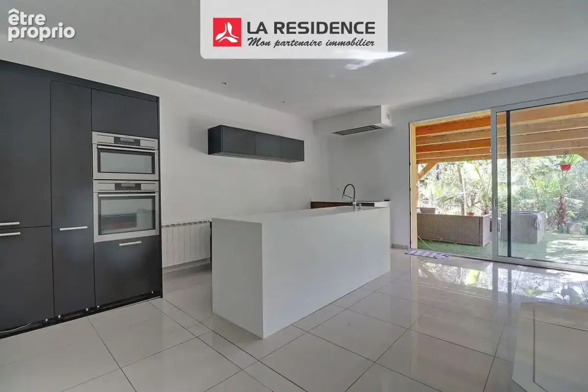 Photo Maison à Frejus au prix de 405 000€