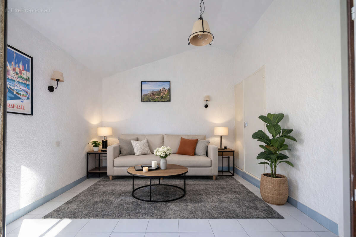 Appartement à SAINT-RAPHAEL