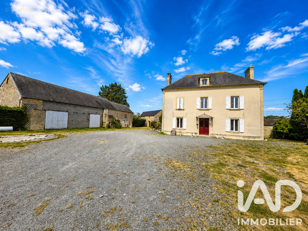 Photo 1 - Maison à CROUAY