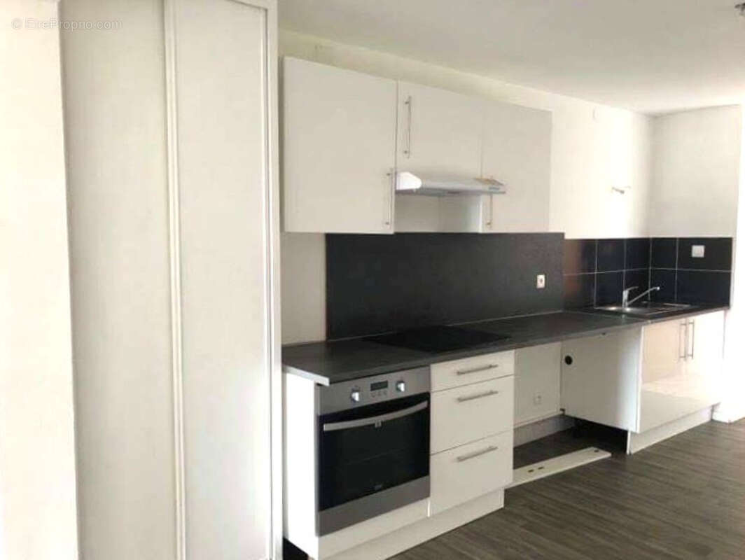 Appartement à VITRY-SUR-ORNE