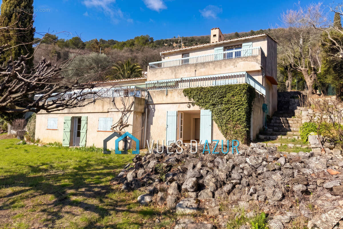 Maison 205 m² à Grasse  - photo 4