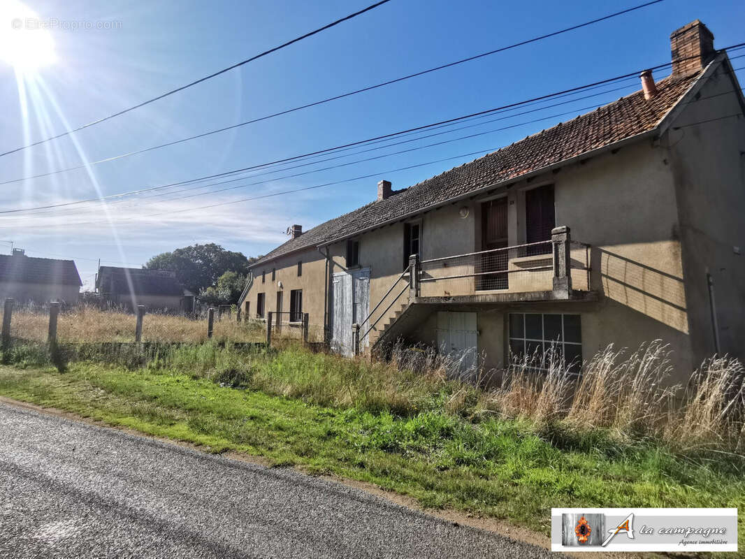 Maison à TERJAT