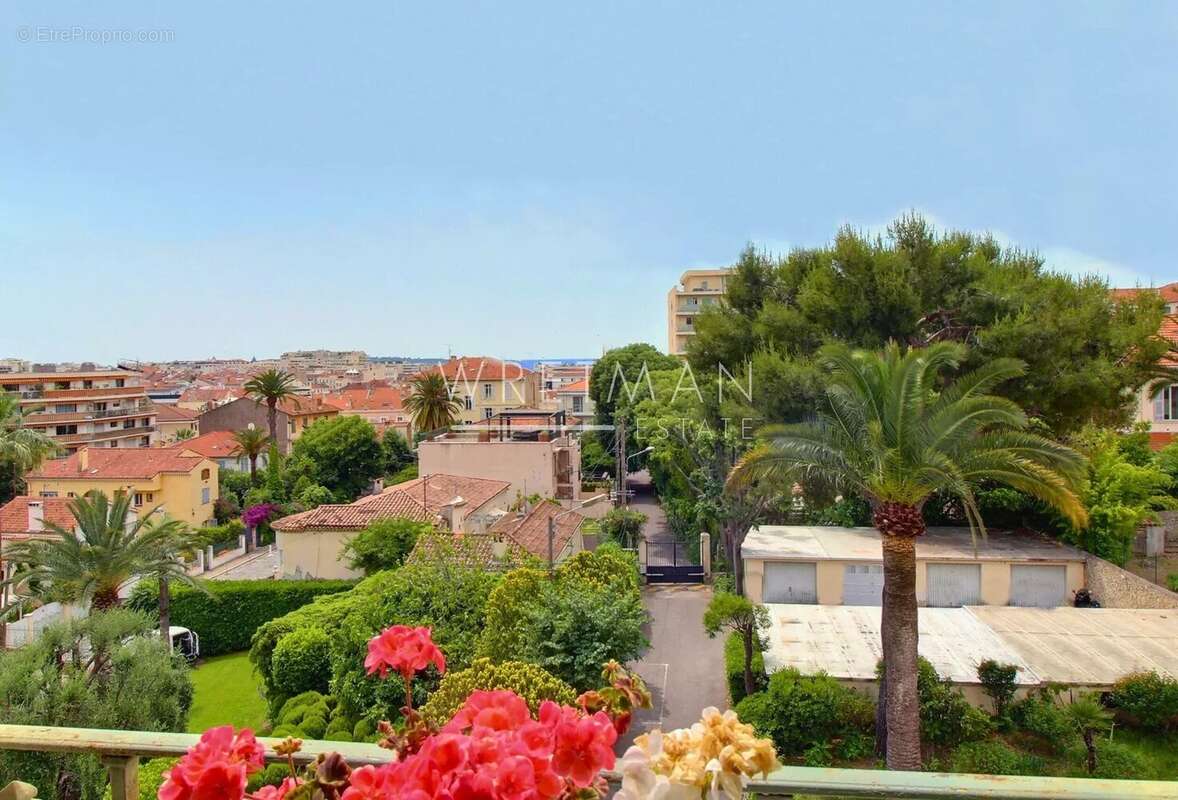 Appartement à CANNES