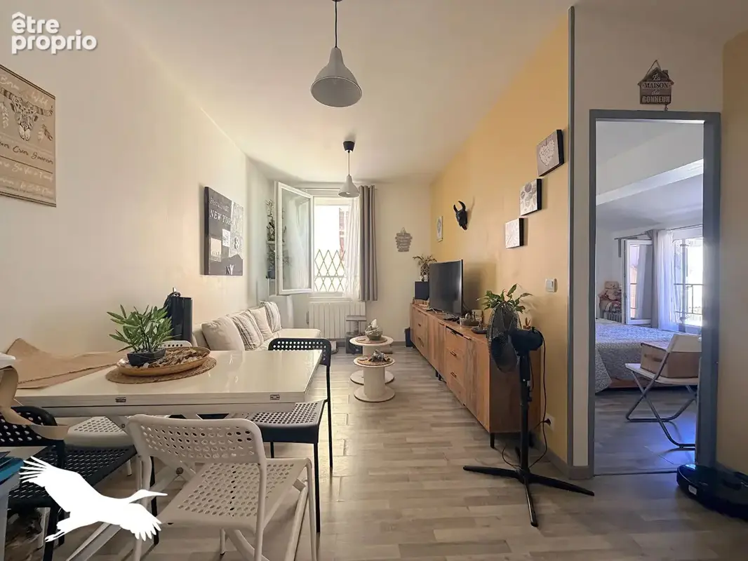 A VENDRE - Immeuble Centre ville d'Aubagne - Forte rentabilité ! 8% - photo 2