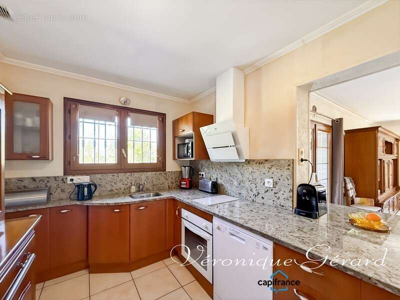 Maison à MOULIN-NEUF