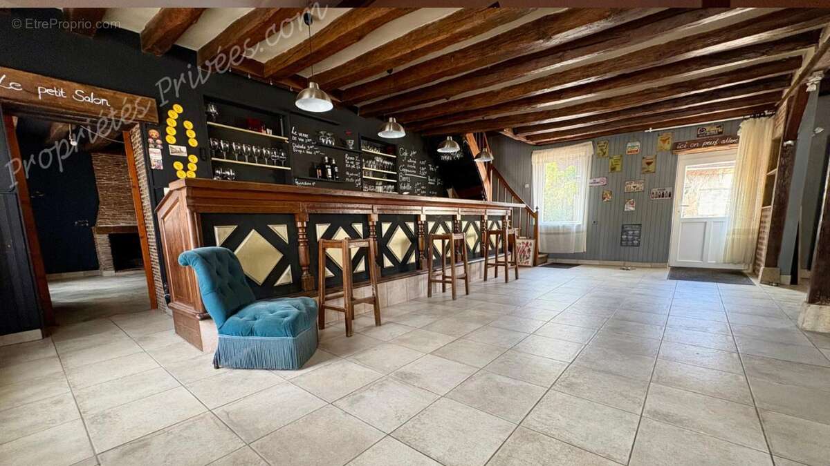 Maison à LES MONTILS