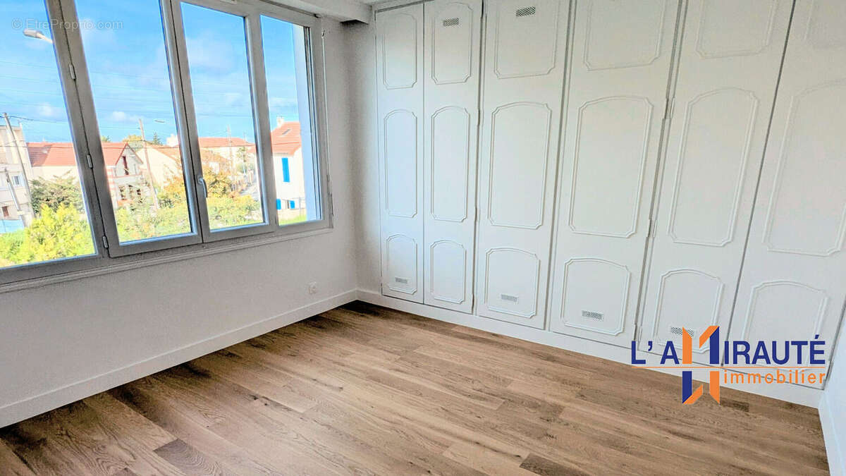 Maison à HOUILLES