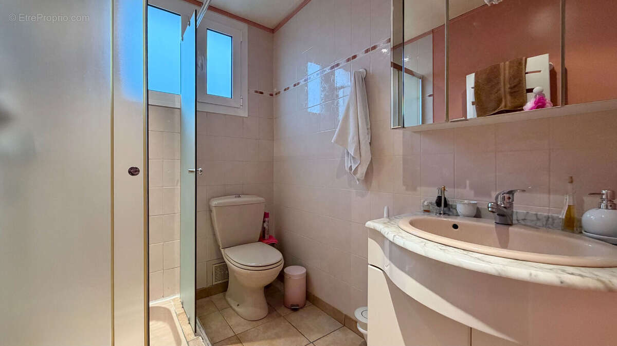 Maison à SAINTRY-SUR-SEINE