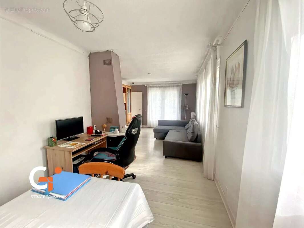 Maison à GRAND-COURONNE