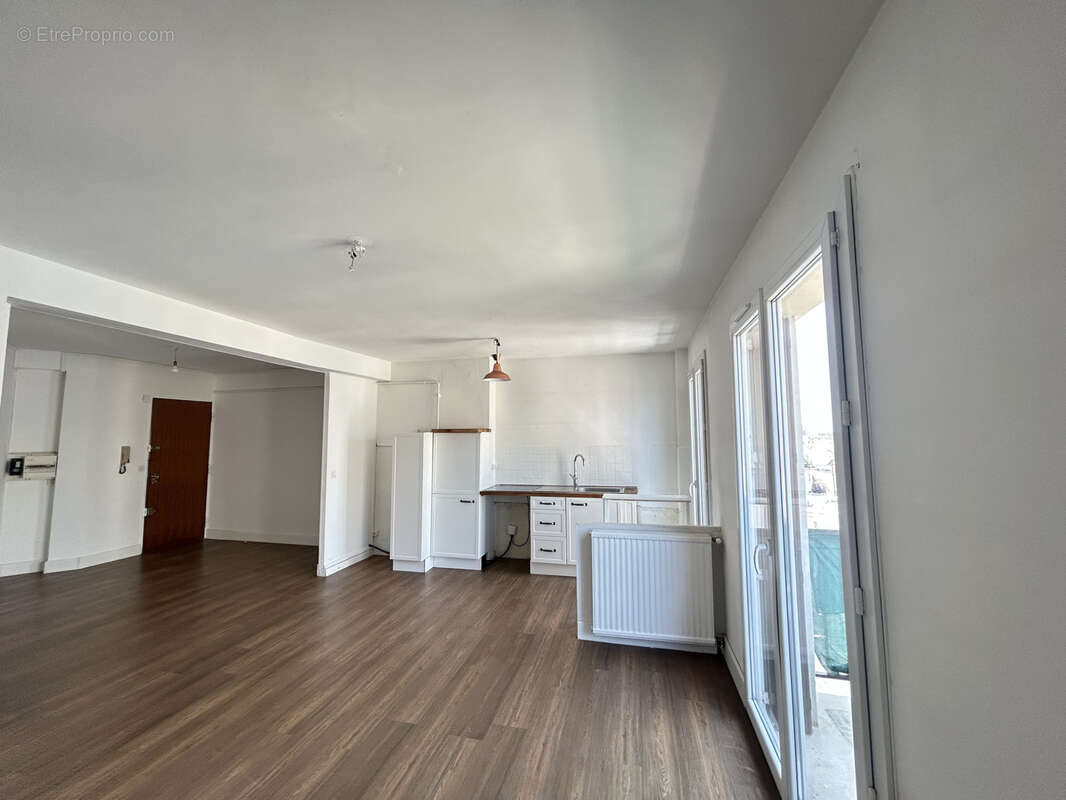 Appartement à MARSEILLE-10E