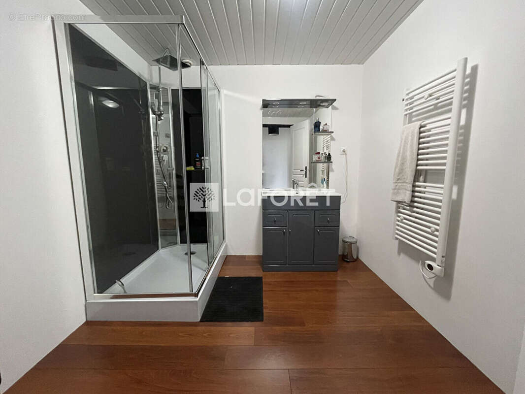 Maison à LONS-LE-SAUNIER