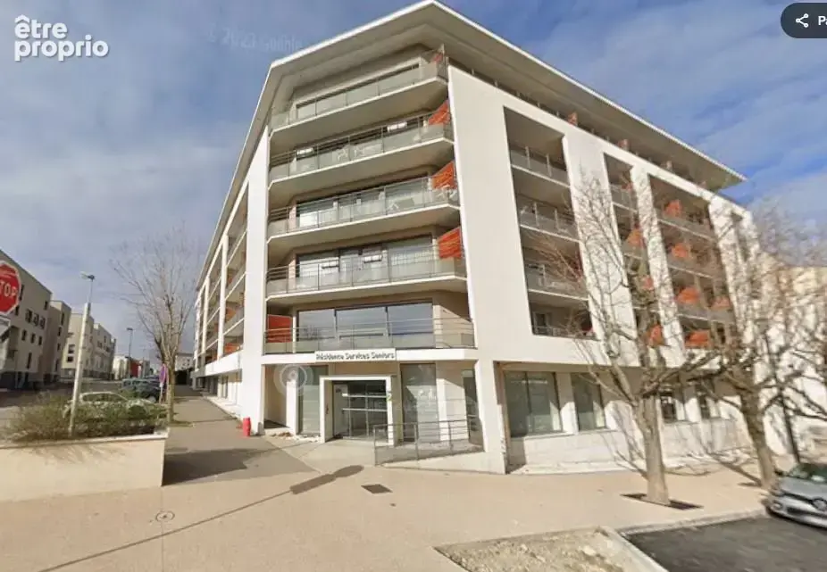 INVESTISSEMENT LOCATIF  L'ISLE-D'ABEAU - Résidence Séniors Les Girandières La Porte des Alpes - 6,94%  de rentabilité. - photo 10