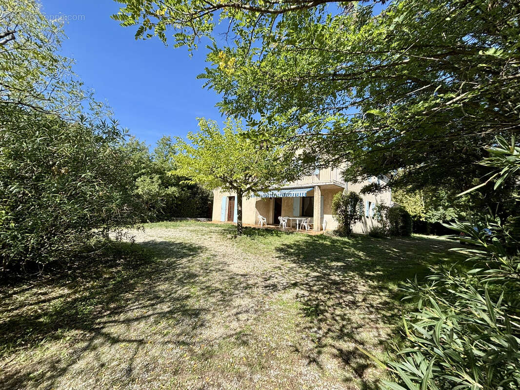 Maison à GRIGNAN