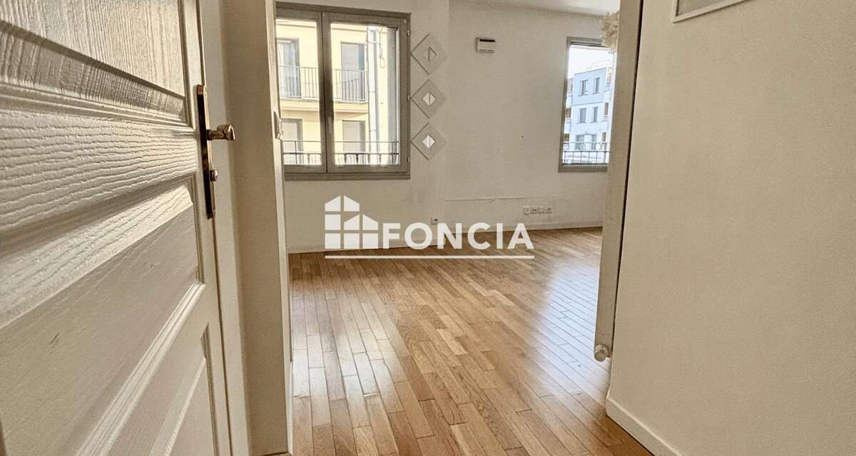 Appartement à CHENNEVIERES-SUR-MARNE