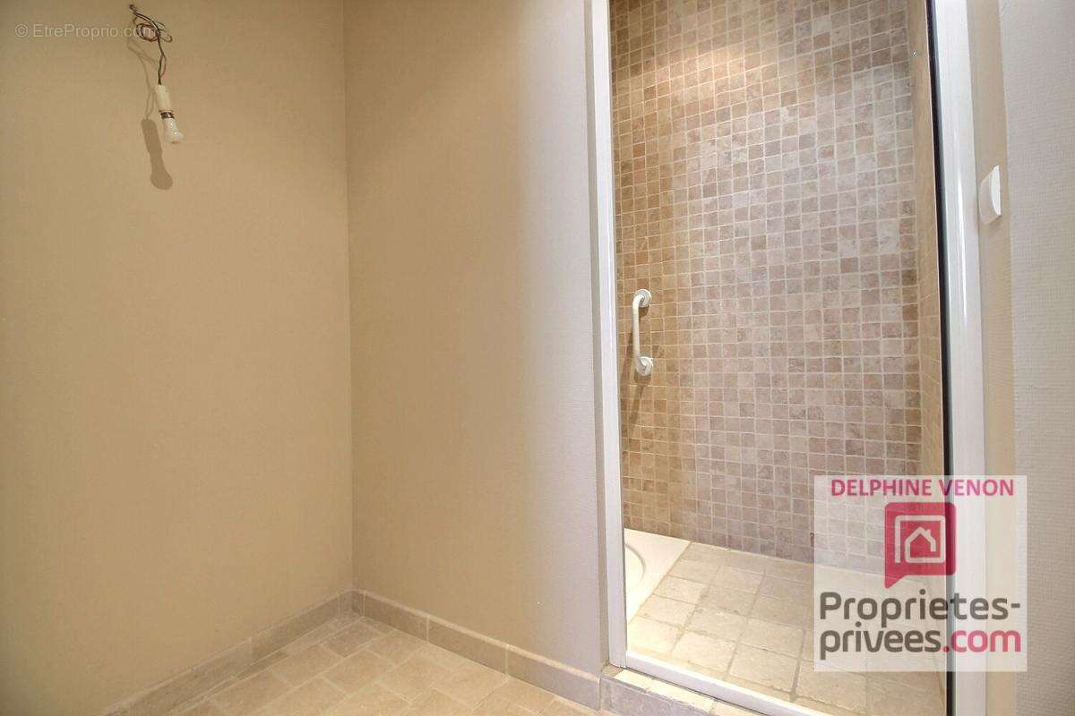 Exclusivité - Maison prestige avec beaucoup de cachet à 2 pas des commerces, du parc et de la Loire à Chateauneuf Sur Loire - photo 6