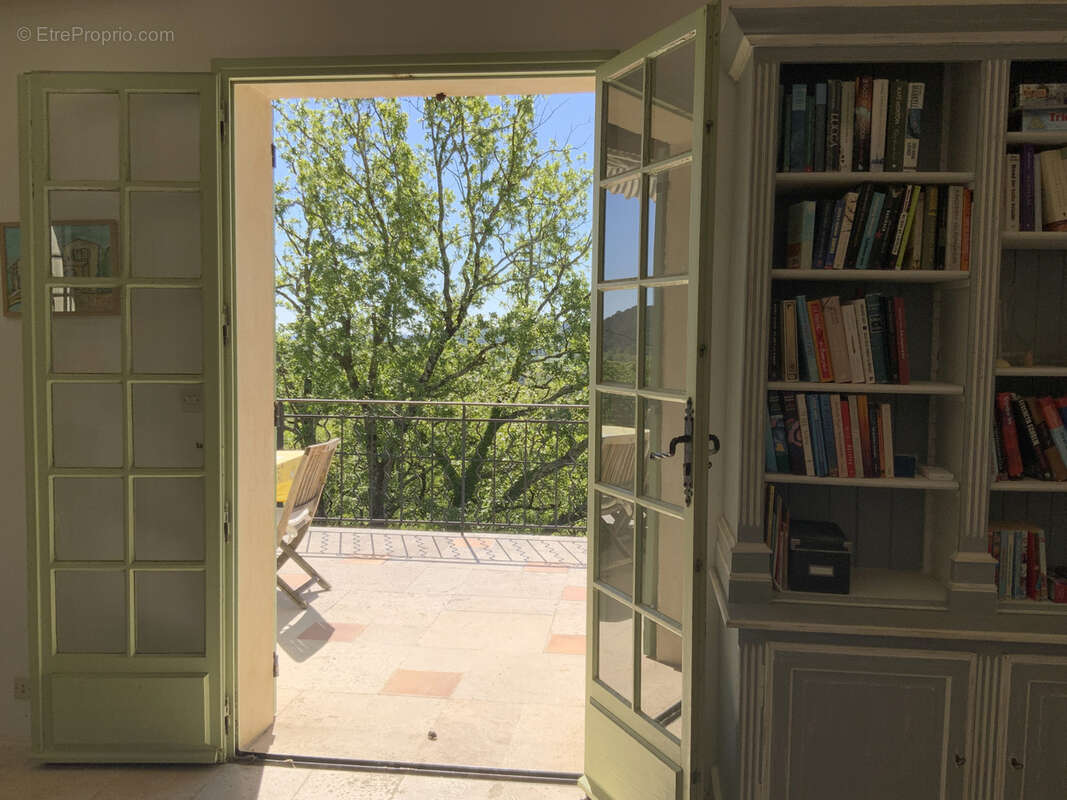 Villa avec vue imprenable à seulement 6 km d'Uzès. - photo 17