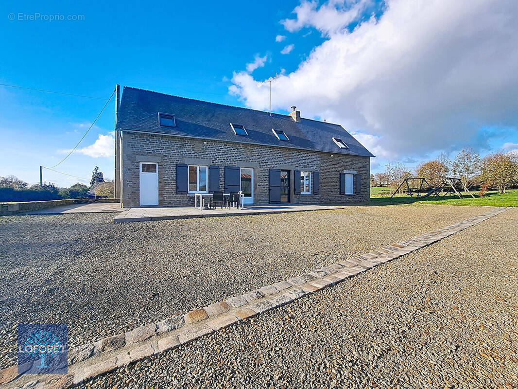 Maison à LA PELLERINE