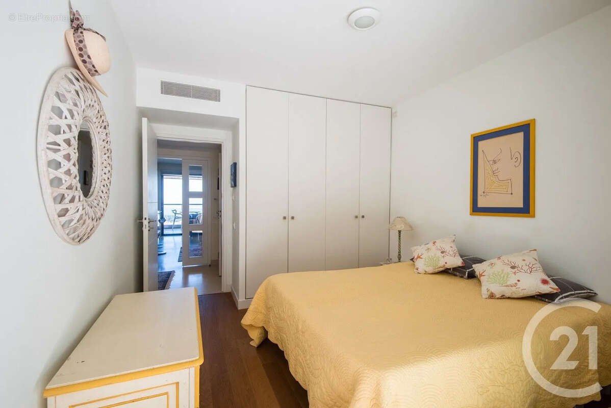 Appartement à VILLEFRANCHE-SUR-MER