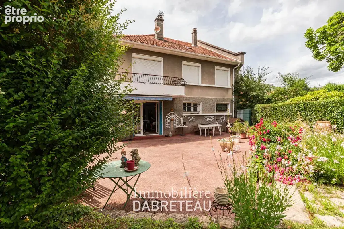 Maison à BRON
