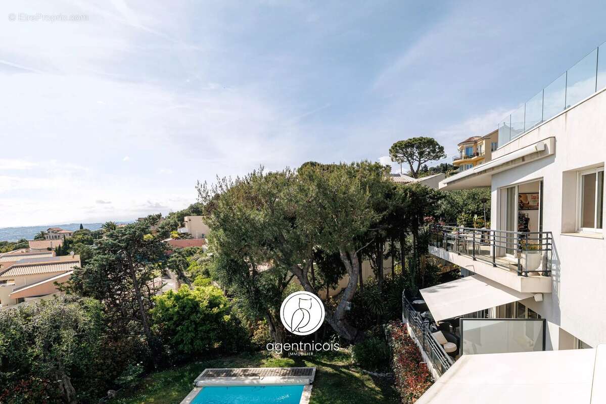 Appartement à VILLEFRANCHE-SUR-MER
