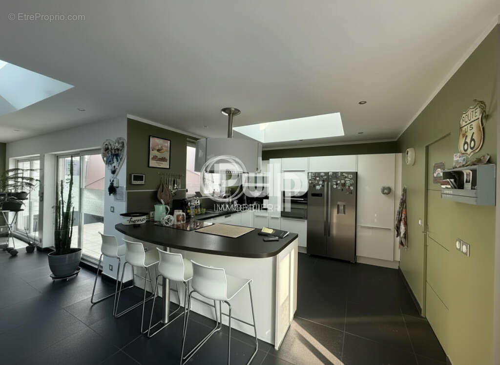 Maison plain pied 3 chambres - 2 terrasses - 2 garages - photo 4