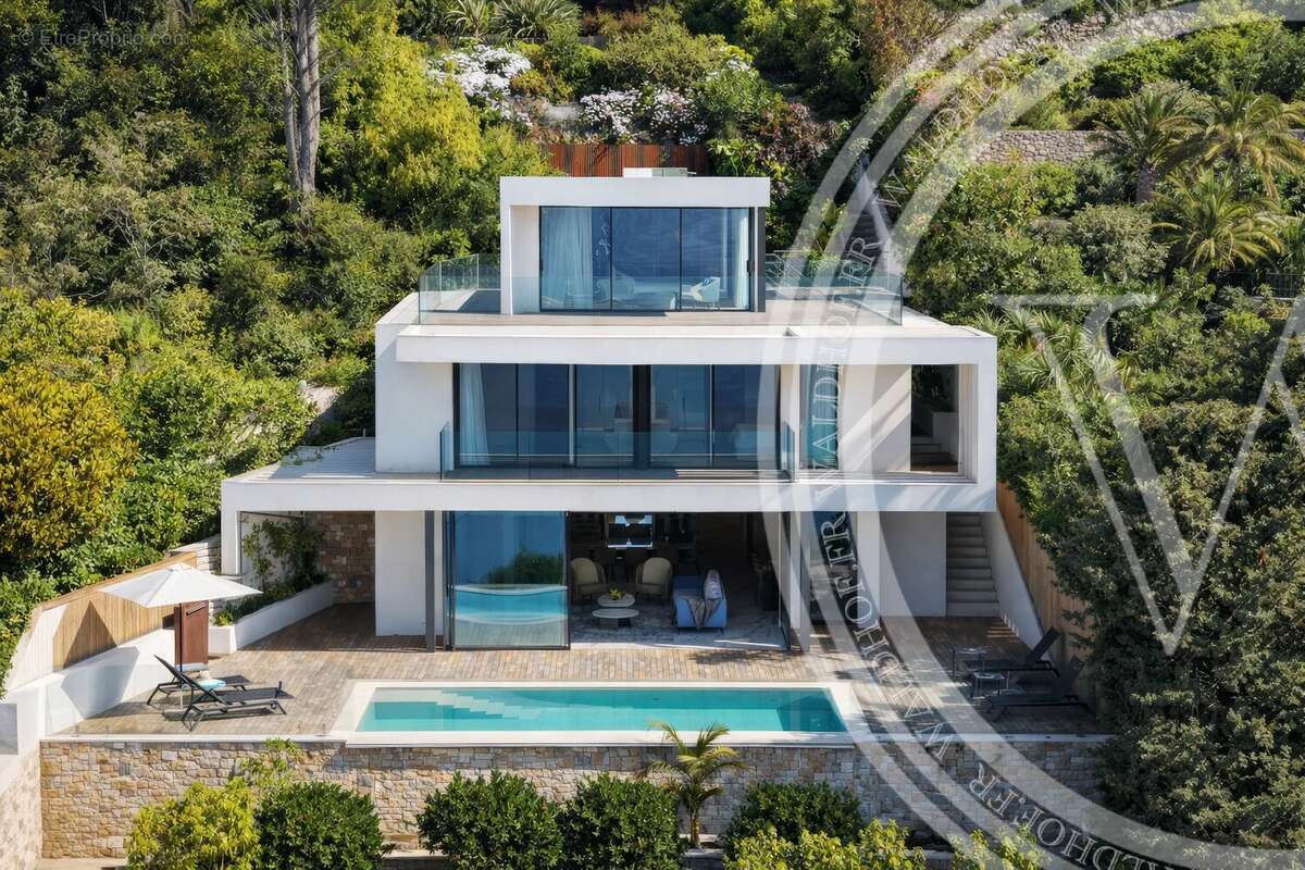 Maison à ROQUEBRUNE-CAP-MARTIN