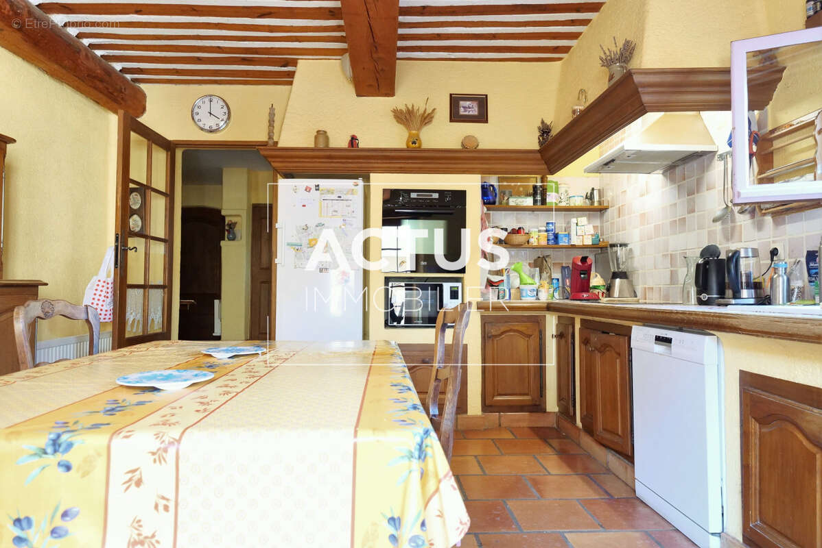 Maison à SALON-DE-PROVENCE