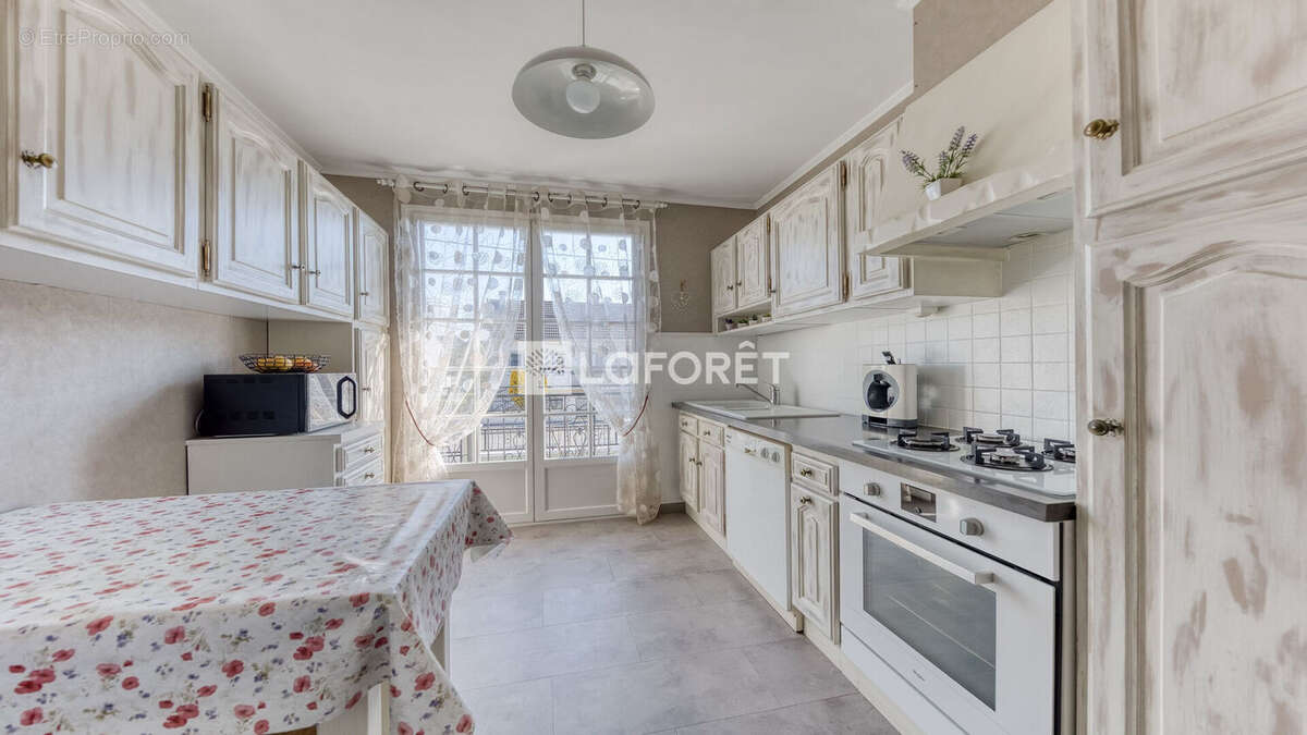 Maison à ROISSY-EN-BRIE