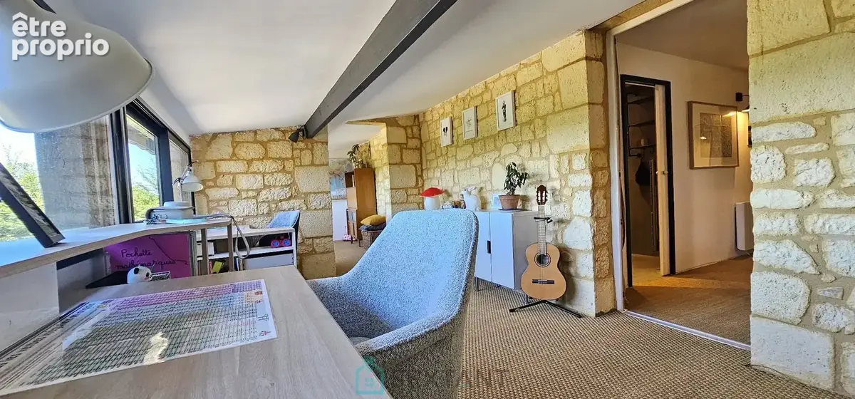 Exceptionnel propriété de 234 m² dans la Bastide de Domme avec une terrasse panoramique sur la vallée. - photo 23
