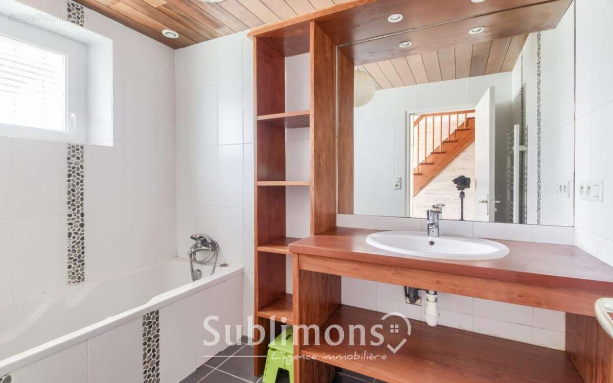 Maison en pierres rénovée - Sarzeau Golfe - photo 5