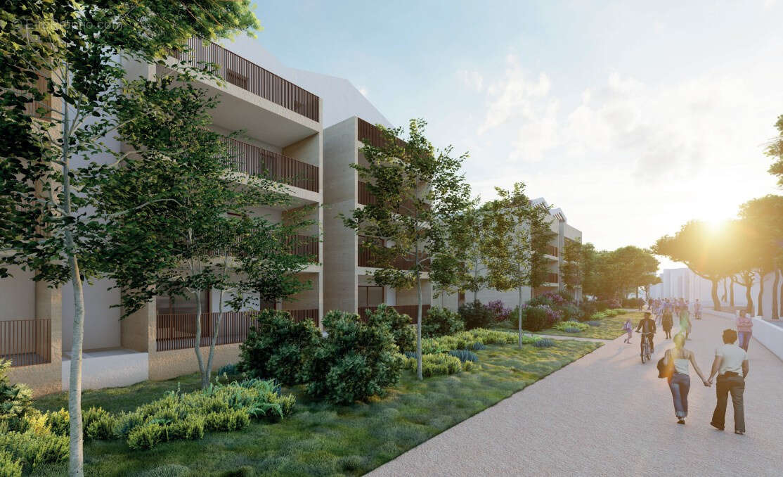 Appartement à COURNONTERRAL