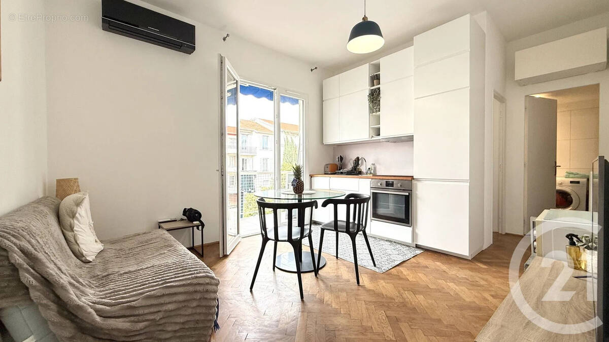 Appartement à NICE